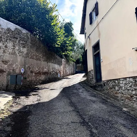 Villino Dragonfly Lastra a Signa